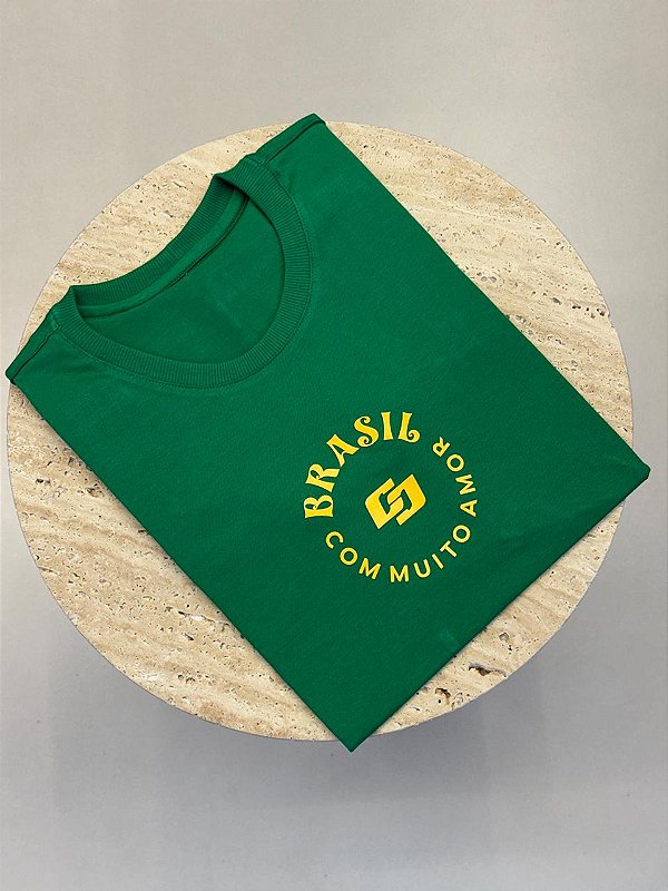 T-SHIRT COLCCI BRASIL COM MUITO AMOR - VERDE BANDEIRA