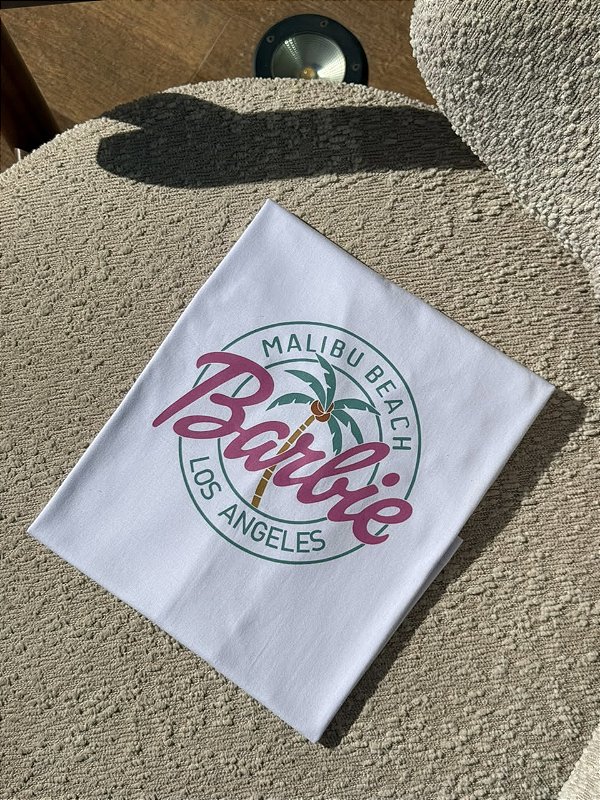 T-SHIRT DTF BARBIE MALIBU - BRANCO