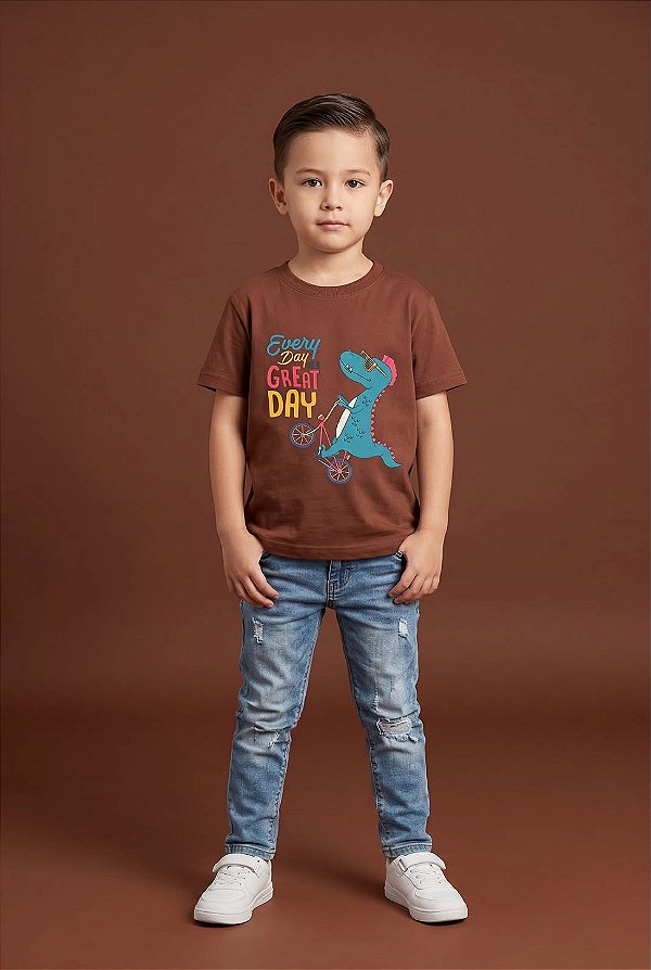 T-SHIRT INFANTIL DTF EVERY DAY IS A GREAT DAY - MARROM