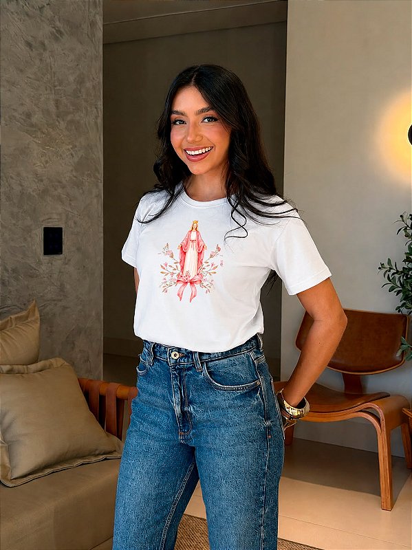 T-SHIRT DTF NOSSA SENHORA LAÇO ROSA - BRANCO