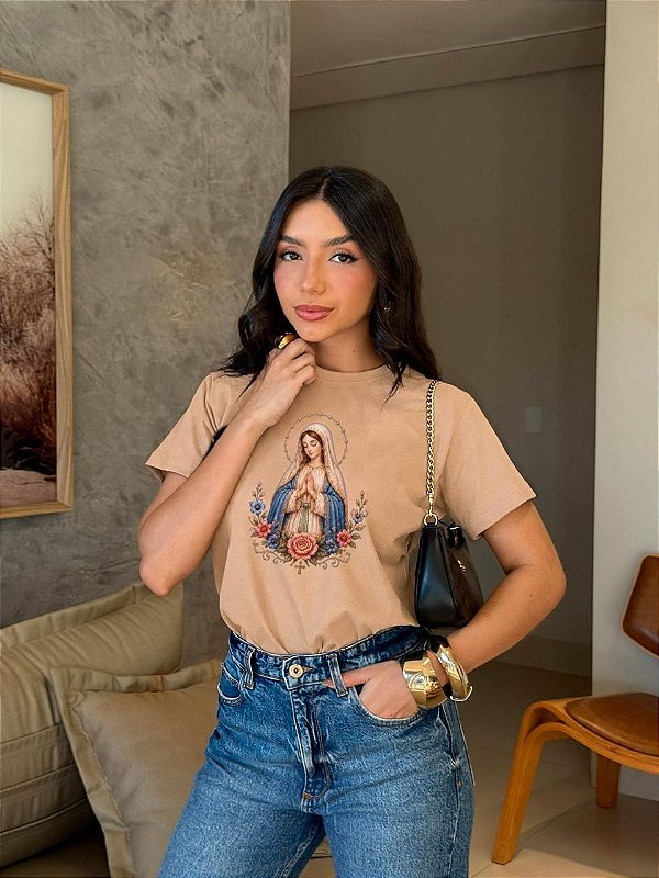 T-SHIRT DTF NOSSA SENHORA RAMOS DE FLORES - BEGE DUNAS