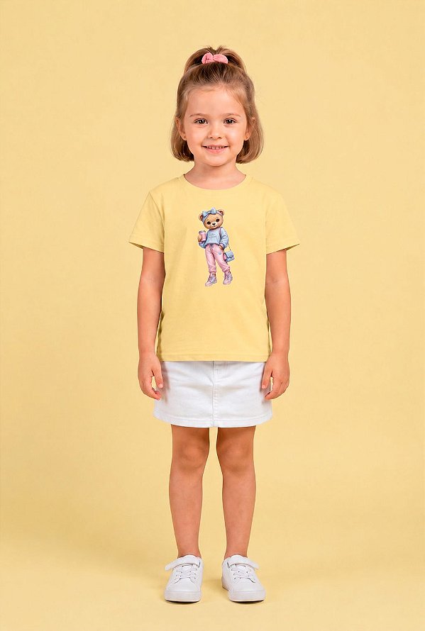 T-SHIRT INFANTIL DTF URSINHA LAÇO AZUL - AMARELO MANTEIGA