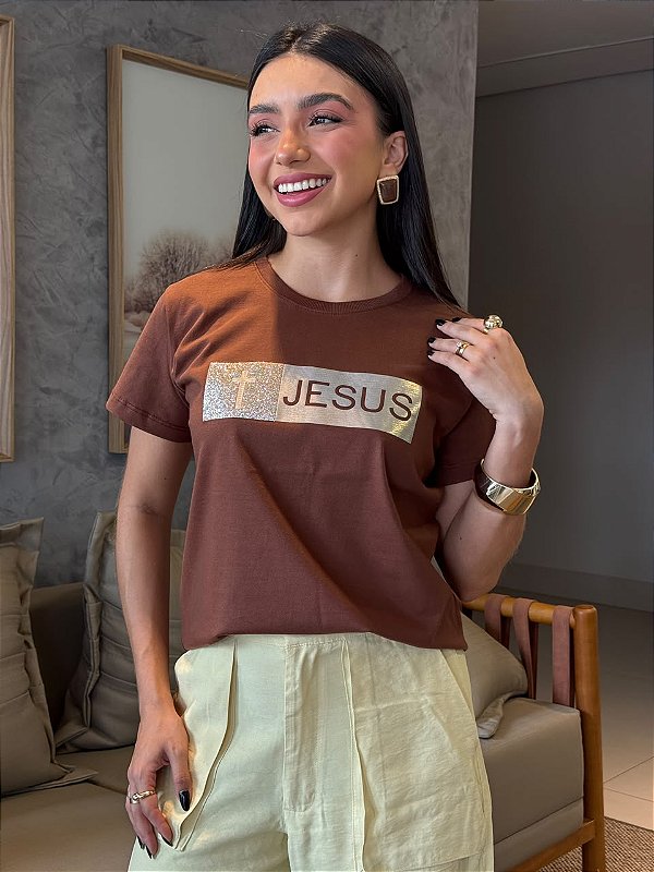 T-SHIRT DTF JESUS, CRUZ DOURADA APLICAÇÃO