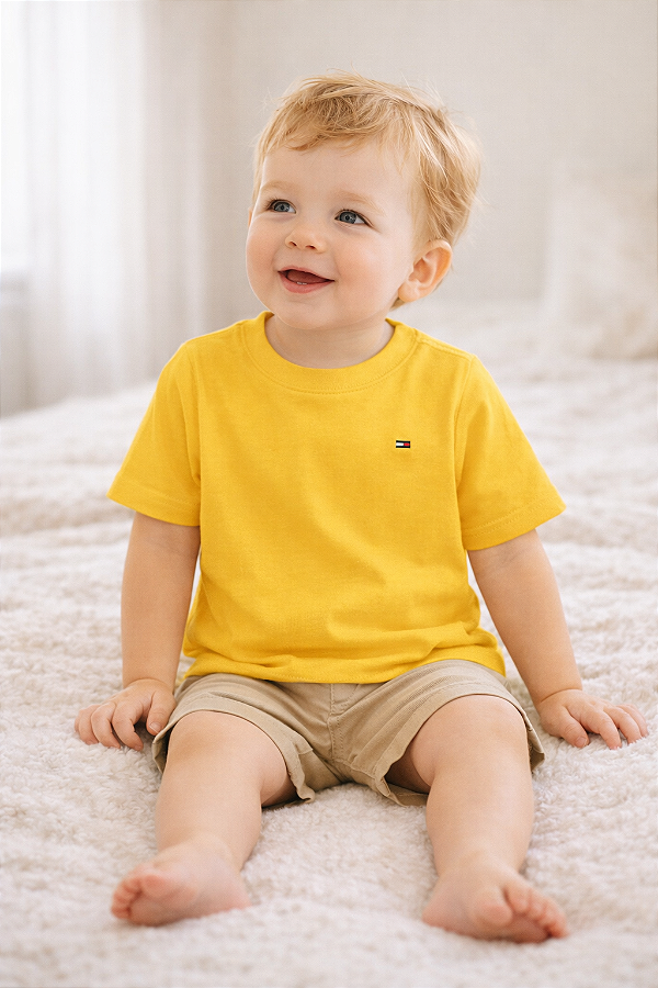 Camiseta Tommy, manga curta, em algodão - Amarelo