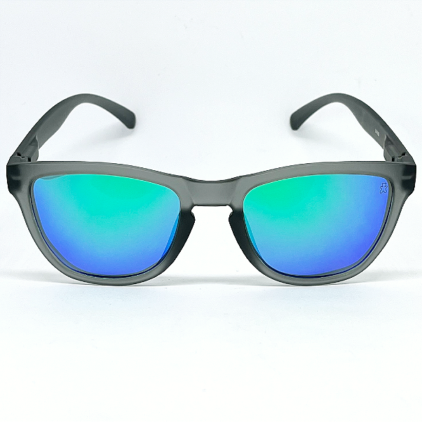 ÓCULOS DE SOL ESPORTIVO POLARIZADO ZOOM - CINZA COM CAMALEÃO