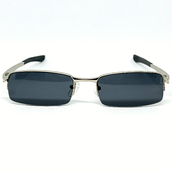 ÓCULOS DE SOL SCOOT - PRETO COM PRATA
