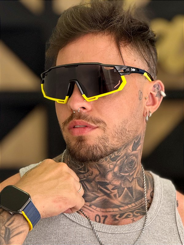 ÓCULOS DE SOL ESPORTIVO POLARIZADO RACE - PRETO COM AMARELO