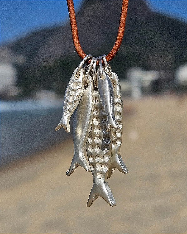 Cordão 5 peixes