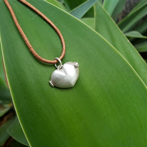 Relicário Coração em prata 925