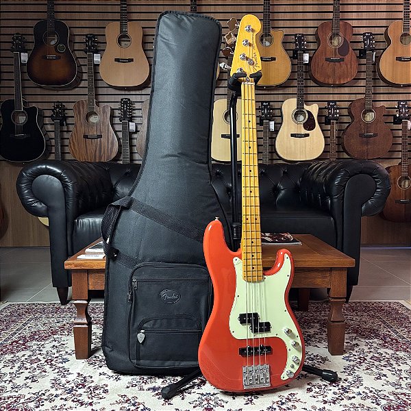 Baixo 4 Cordas Fender Player Plus Active Precision Bass Fiesta Red Maple PJ MX c/ bag - SEMINOVO