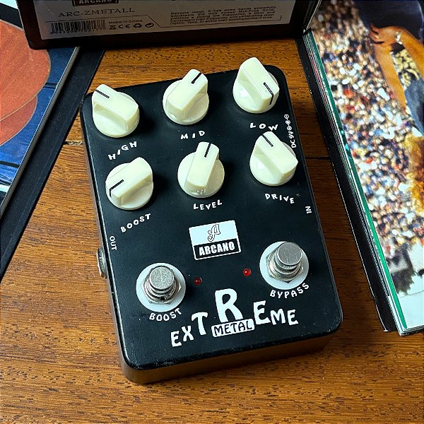 Pedal Arcano Extreme Metal Distortion - ARC-ZMETAL - SEMINOVO