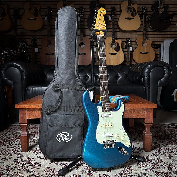 Guitarra SX SST62+ SSS Lake Placid Blue Rosewood c/ Bag - Caps Malagoli - SEMINOVA