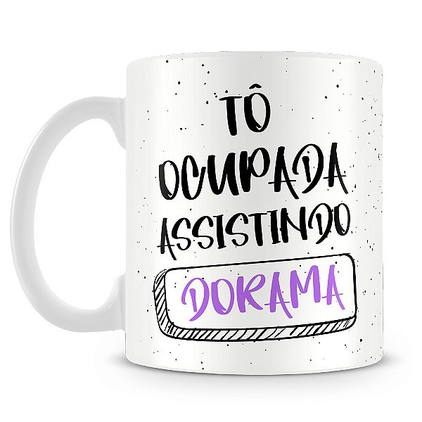 Caneca Ocupada Assistindo Dorama