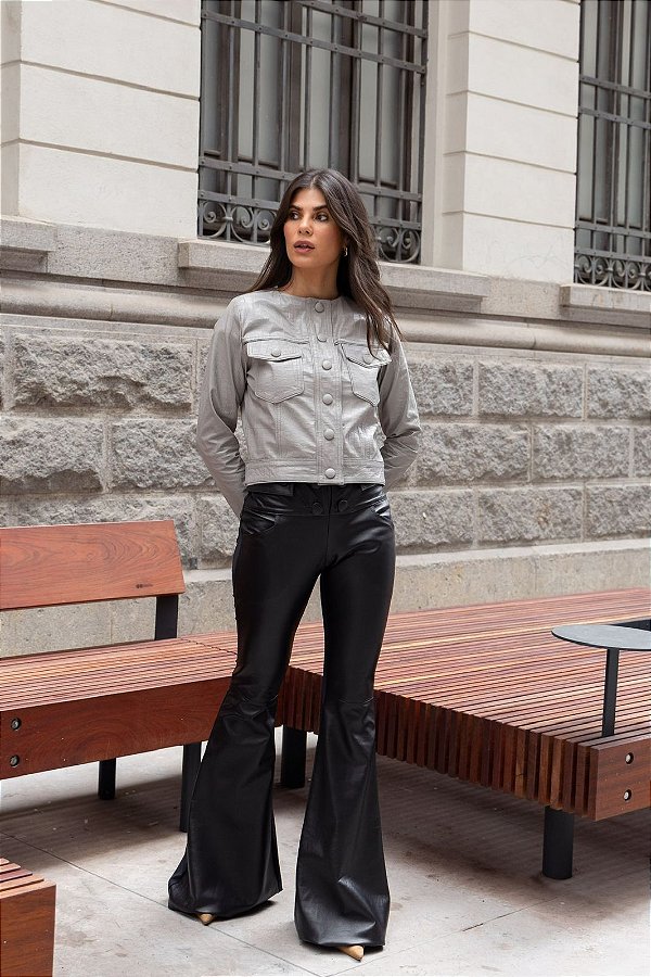 CALÇA FLARE BOTÕES CINTURA ALTA