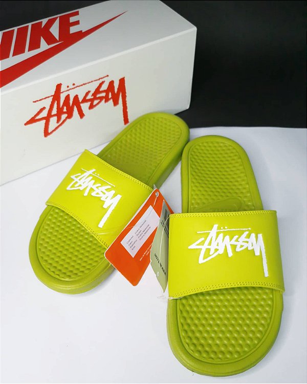 stussy chinelo
