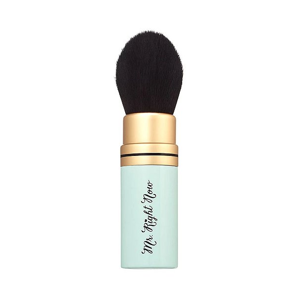 Too Faced Mr. Right Now Travel-Size Retractable Powder Brush | Mini Pincel Retrátil