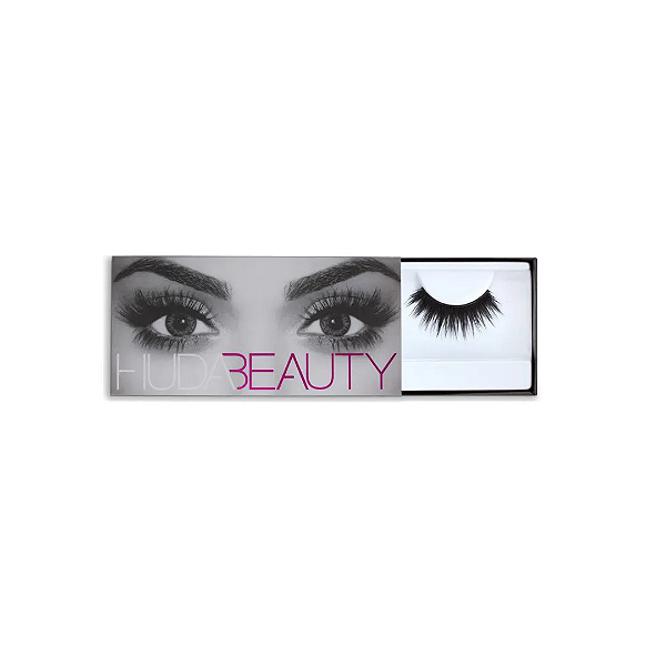Cílios Postiços Huda Beauty Classic False Lash | Carmen #9