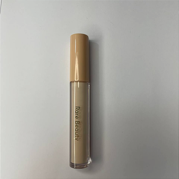Corretivo Iluminador Rare Beauty | Cor: Light (Sem Caixa)
