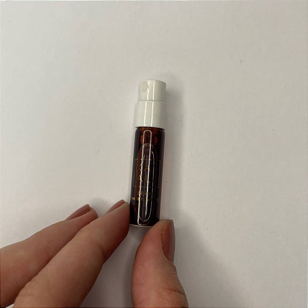 Mini Perfume Huda Beauty Kayali Sample Vials 1.5 ml - Deja Vu White Flower | 57 (Sem caixa)