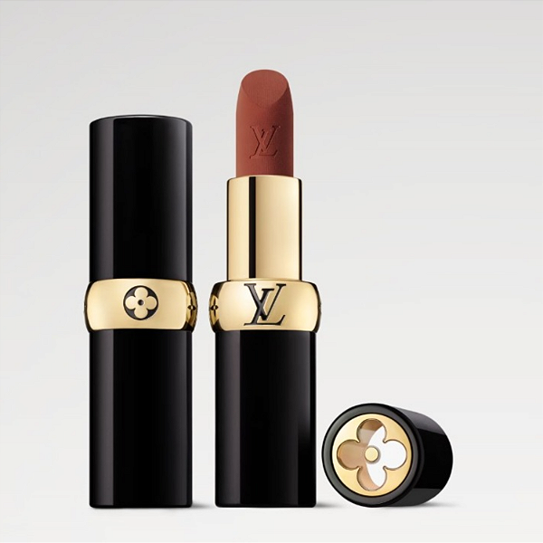 Batom Matte Louis Vuitton LV Rouge - Matte Lipstick | Cor: 110 - Vuittonite