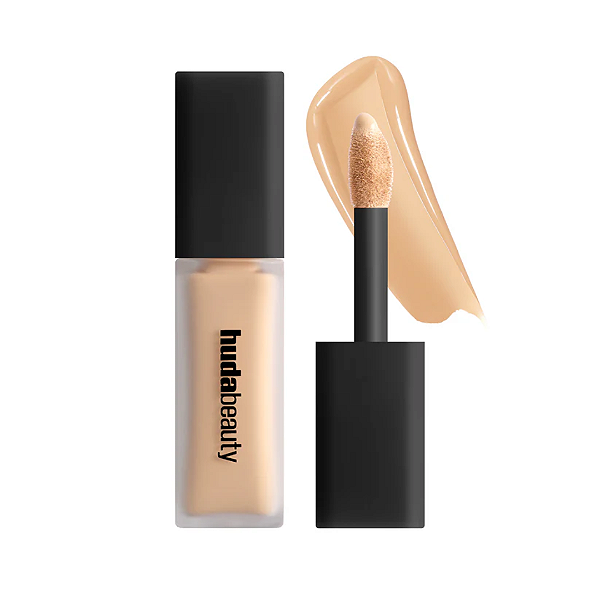 Corretivo Huda Beauty #Fauxfilter Luminous Matte Concealer | Cor: Cookie Dough 4.3