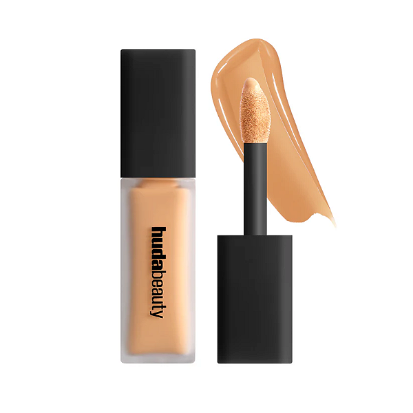 Corretivo Huda Beauty #Fauxfilter Luminous Matte Concealer | Cor: Toasted Almond 5.3