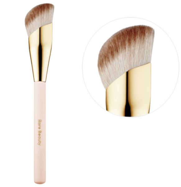 Rare Beauty Liquid Touch Foundation Brush (Pincel para Base)