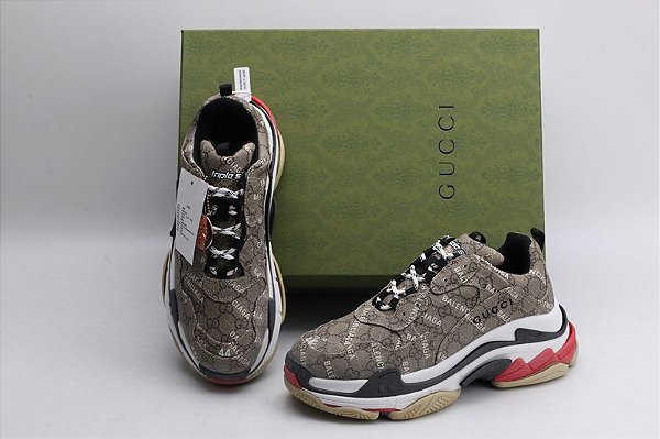 Tênis Balenciaga x Gucci Triple S Collab 