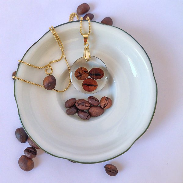 Colar café