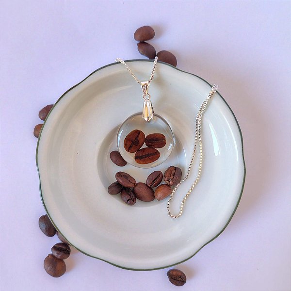 Colar café