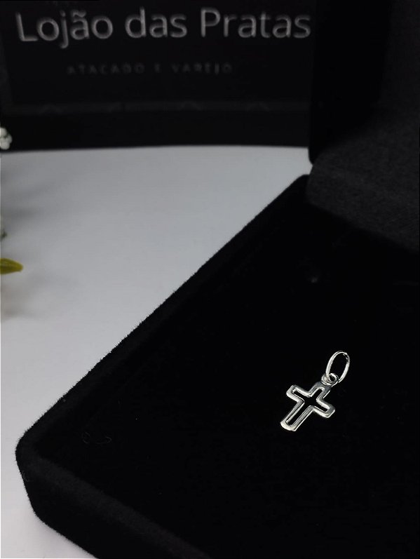 *Pingente Cruz vazada em Prata 925*