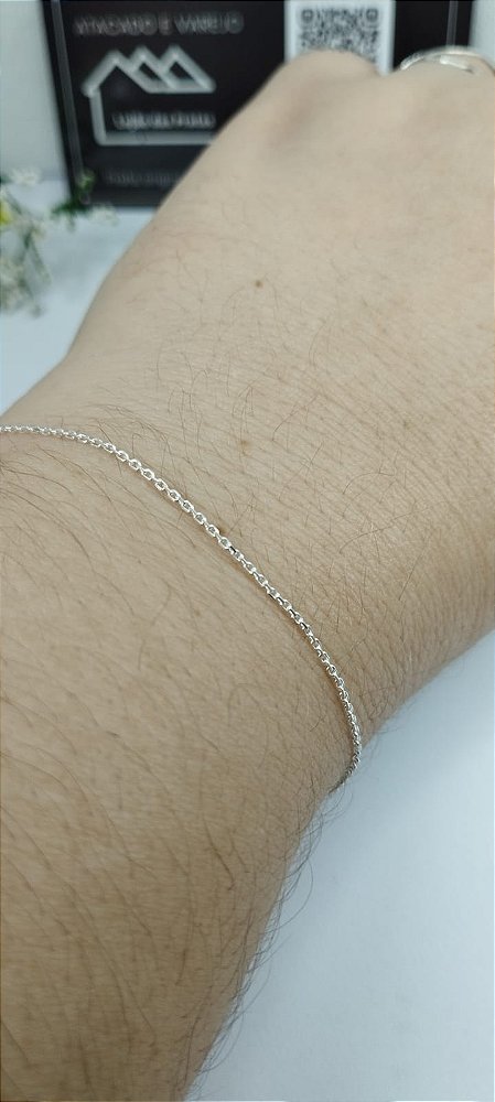 *Pulseira fina 1,0 cm x 18 cm em prata 925*