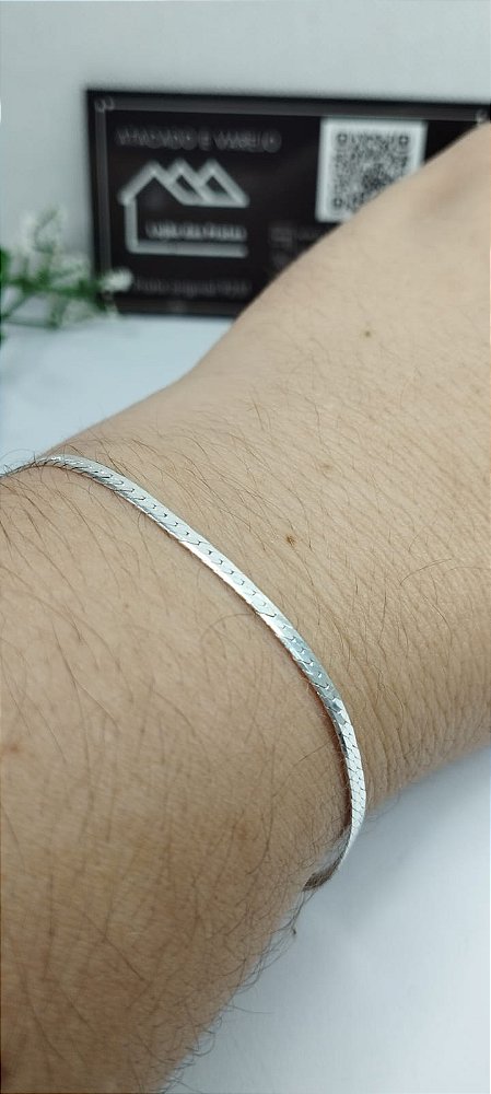 *Pulseira Feminina Lisa Laminada 19cm x 2mm em prata 925*