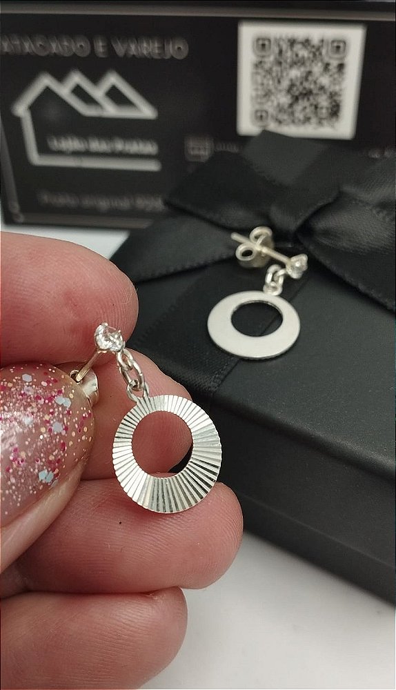 Brinco Círculo Diamantado com ponto de luz em Prata 925