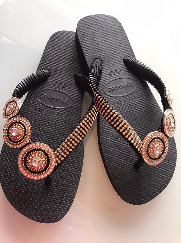 CHINELO HAVAIANAS COM STRASS LISO