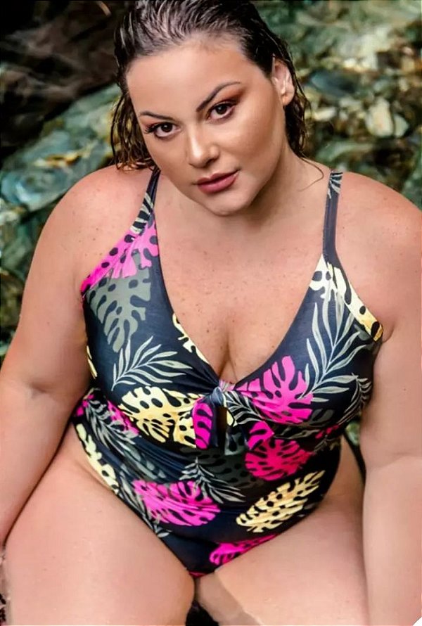 MAIÔ ESTAMPA FOLHAGEM PLUS SIZE
