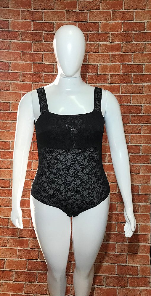 BODY  COM AMARRAÇÃO NAS COSTAS PLUS SIZE