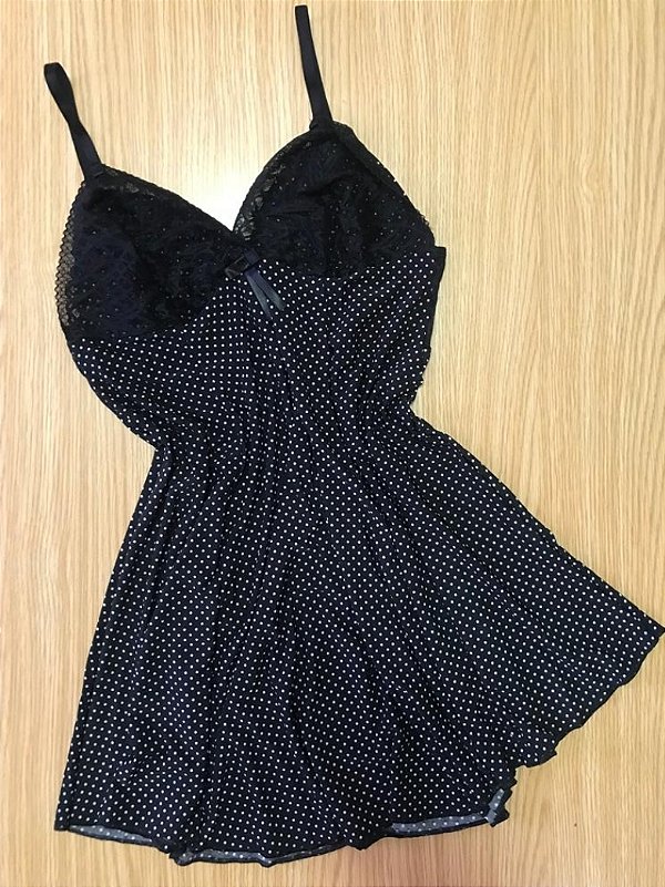 CAMISOLA DE RENDA E POAS PRETO/BRANCO