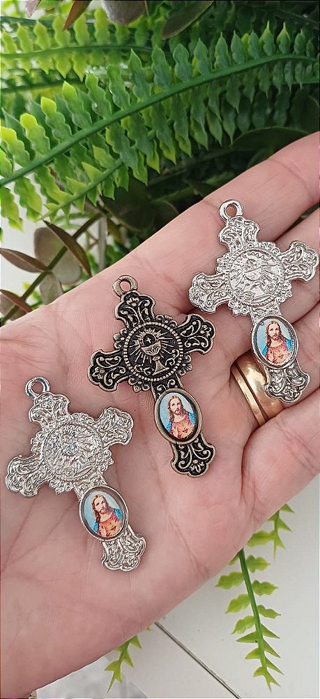 Crucifixo Eucarístico Ornamentado
