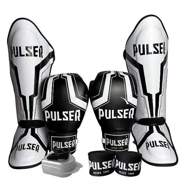 SUPER KIT LUVA 12OZ + CANELEIRA M/30MM + BANDAGEM + BUCAL - BRANCO PRETO IRON - PULSER