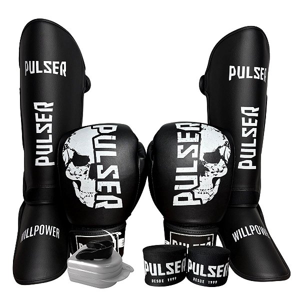 KIT LUVA 14OZ + CANELEIRA G/20MM + BANDAGEM + BUCAL - PRETO BRANCO CAVEIRA - PULSER