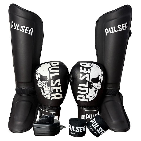 SUPER KIT LUVA 12OZ + CANELEIRA G/30MM + BANDAGEM + BUCAL -PRETO CAVEIRA - PULSER