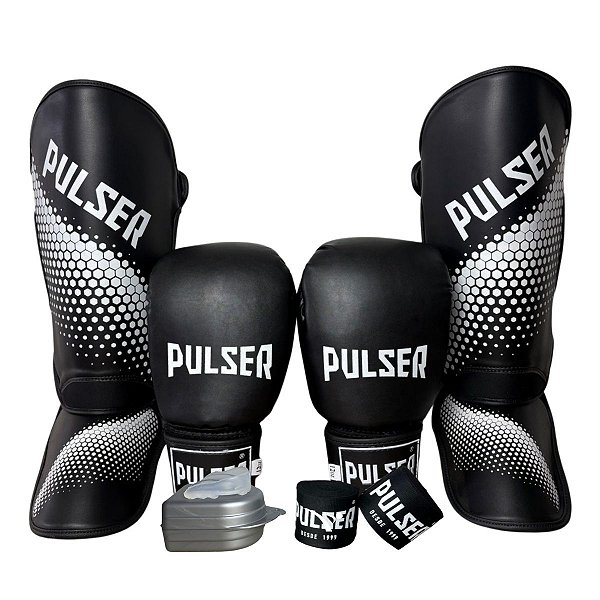 KIT LUVA 10OZ + CANELEIRA M/20MM + BANDAGEM + BUCAL - PRETO BRANCO MINIMAL - PULSER