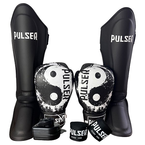 SUPER KIT LUVA 12OZ + CANELEIRA G/30MM + BANDAGEM + BUCAL - PRETO YNG YANG - PULSER
