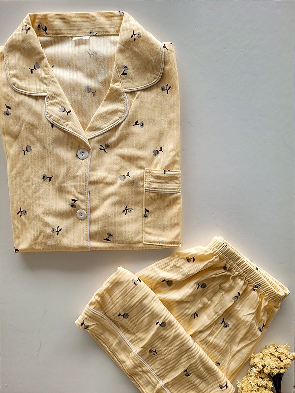 Pijama Americano Floral Creme Short Doll