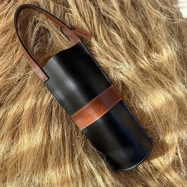 Porta Vinho - Bolsa de transporte Montepulciano em Couro Fino – “A Vida é Agora”