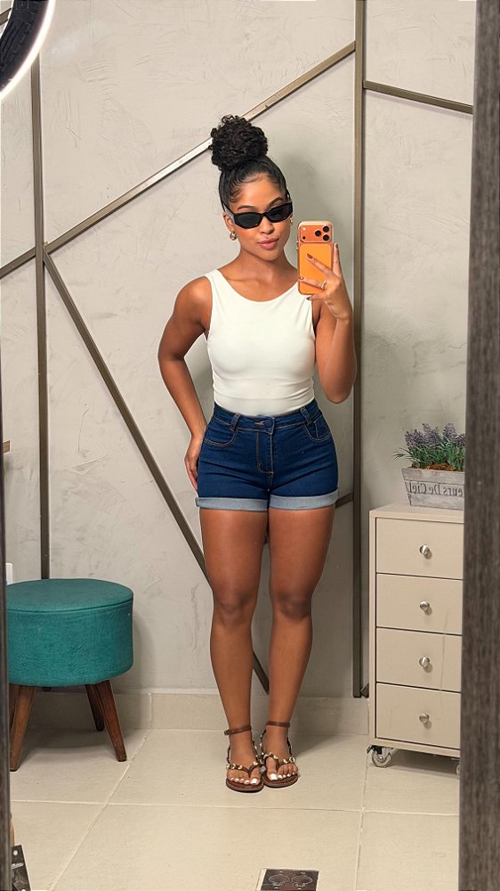 Short Jeans Cintura Alta com Lycra