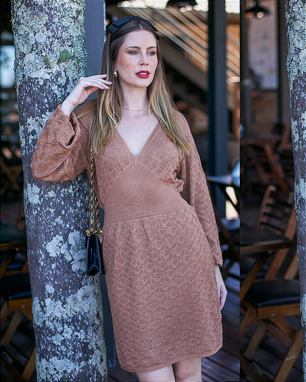 VESTIDO EM TRICOT