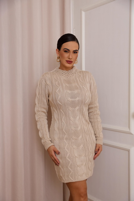 VESTIDO GOLA RENDADA EM TRICOT