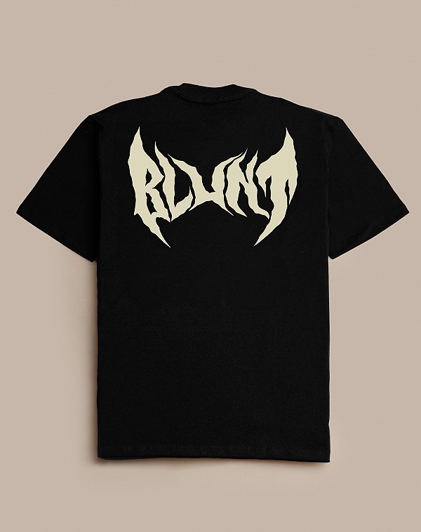 CAMISETA BLUNT OVERSIZED WAYNE PRETO